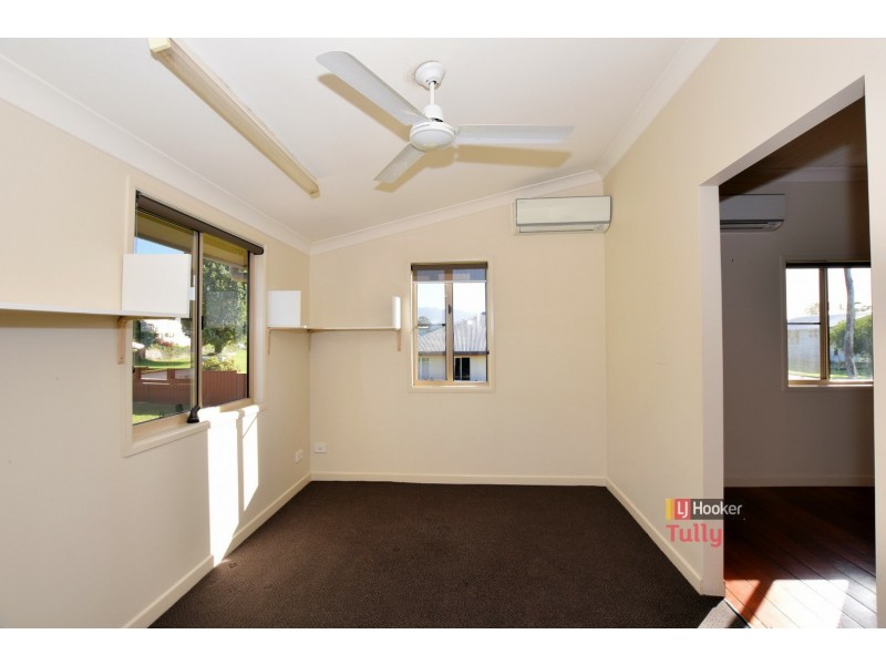 5 Blackman Street, Tully QLD 4854