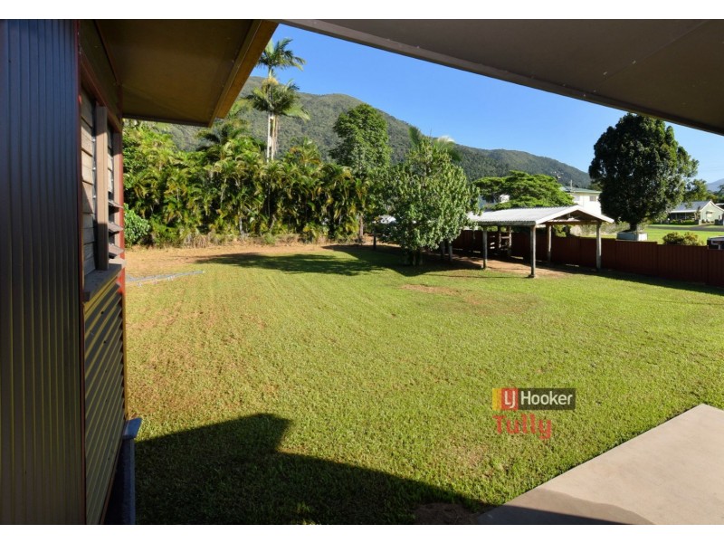 5 Blackman Street, Tully QLD 4854