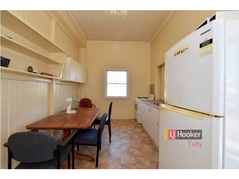 14 Blackman Street, Tully QLD 4854