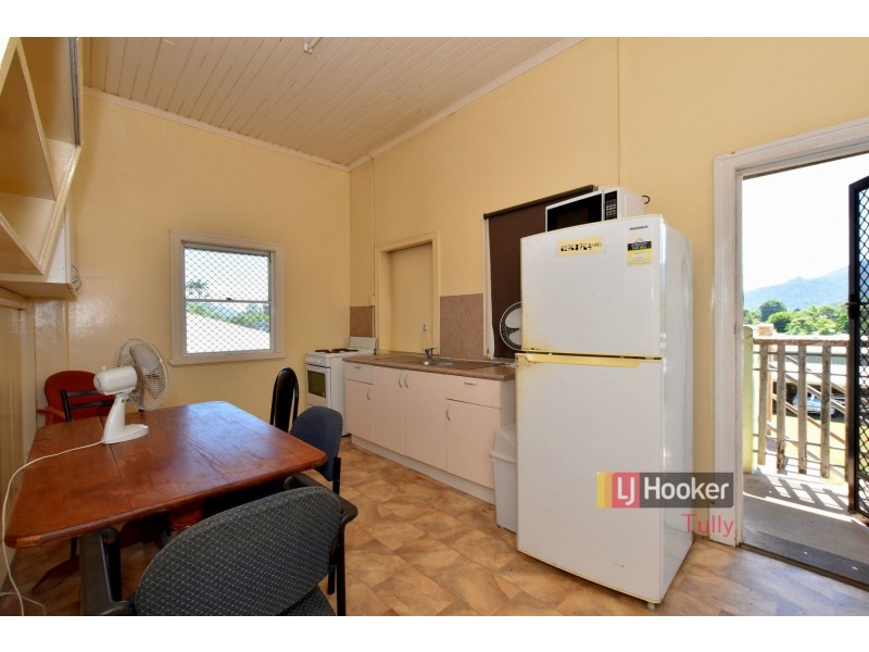 14 Blackman Street, Tully QLD 4854