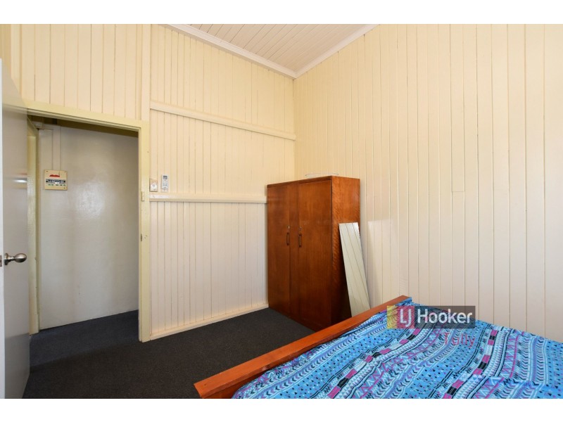 14 Blackman Street, Tully QLD 4854