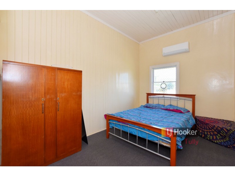 14 Blackman Street, Tully QLD 4854