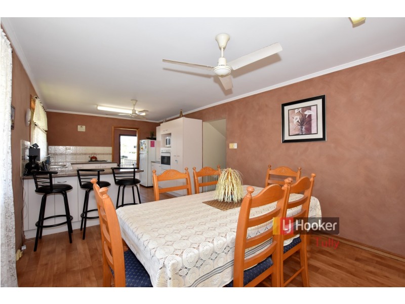 11 King Street, Tully QLD 4854