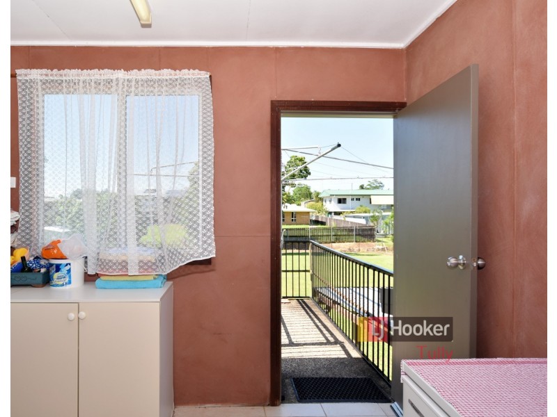 11 King Street, Tully QLD 4854