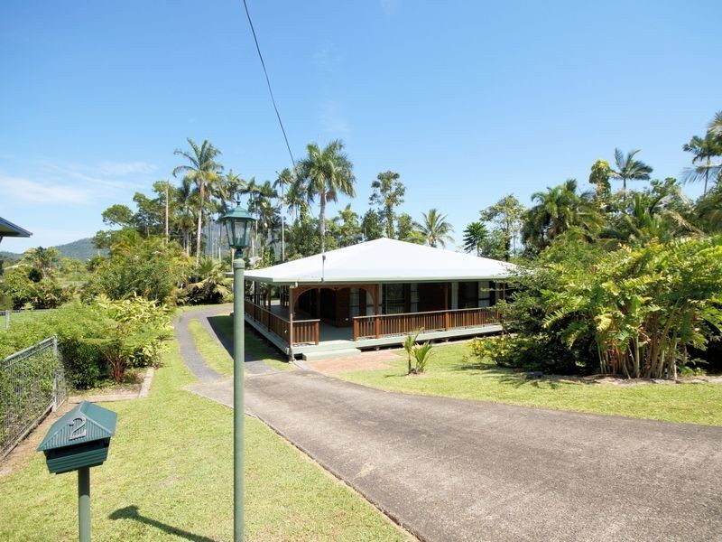2 Cairns Street, Tully QLD 4854