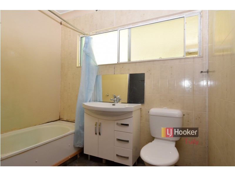 490 Middle Murray Road, Murray Upper QLD 4854