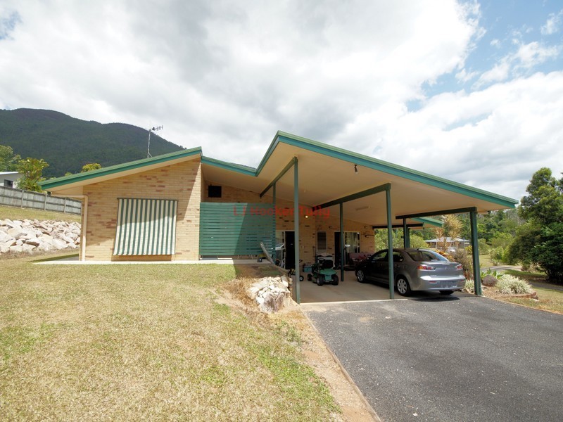 19 Bamber Street, Tully QLD 4854