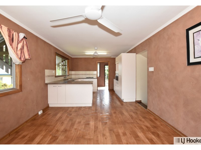 11 King Street, Tully QLD 4854