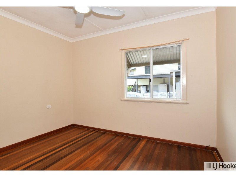 11 King Street, Tully QLD 4854