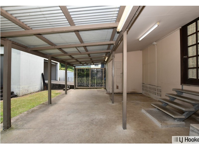 11 King Street, Tully QLD 4854
