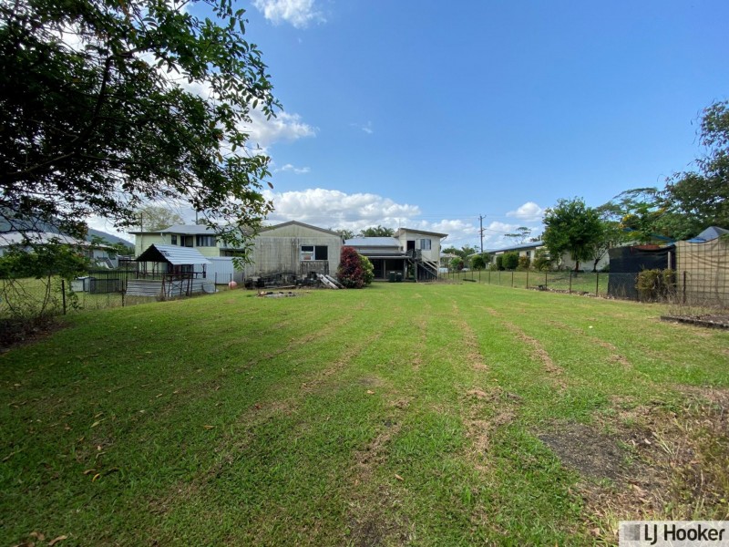 11 King Street, Tully QLD 4854