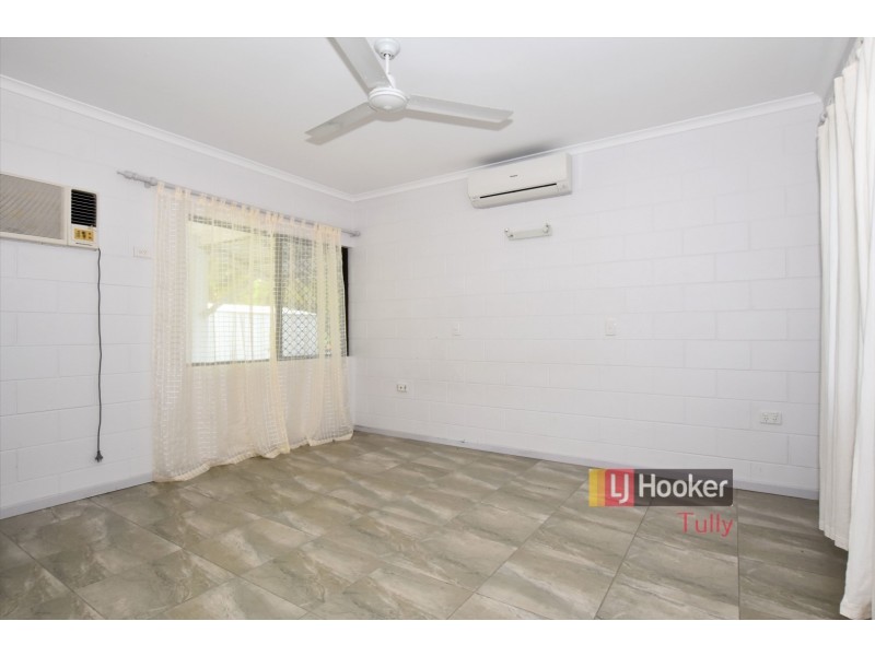 115 Taylor Street, Tully Heads QLD 4854