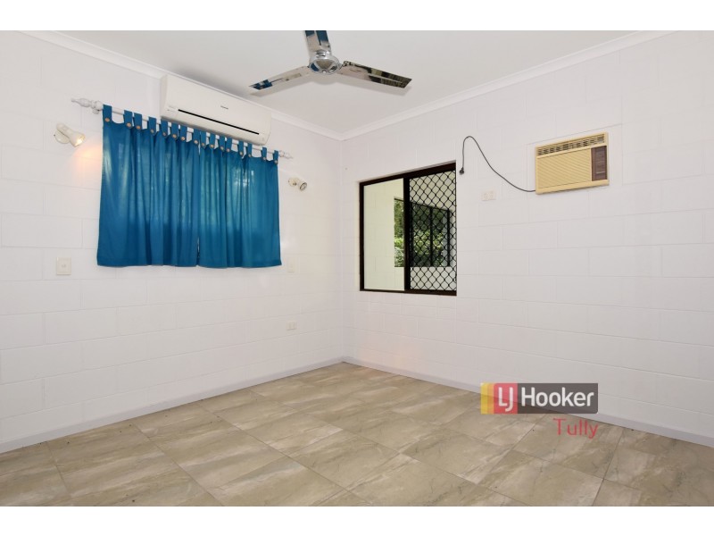 115 Taylor Street, Tully Heads QLD 4854