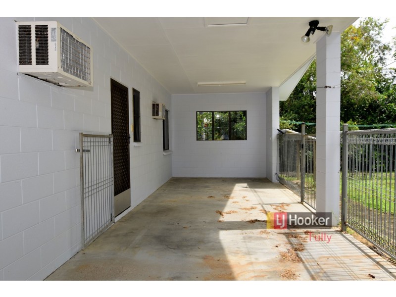 115 Taylor Street, Tully Heads QLD 4854