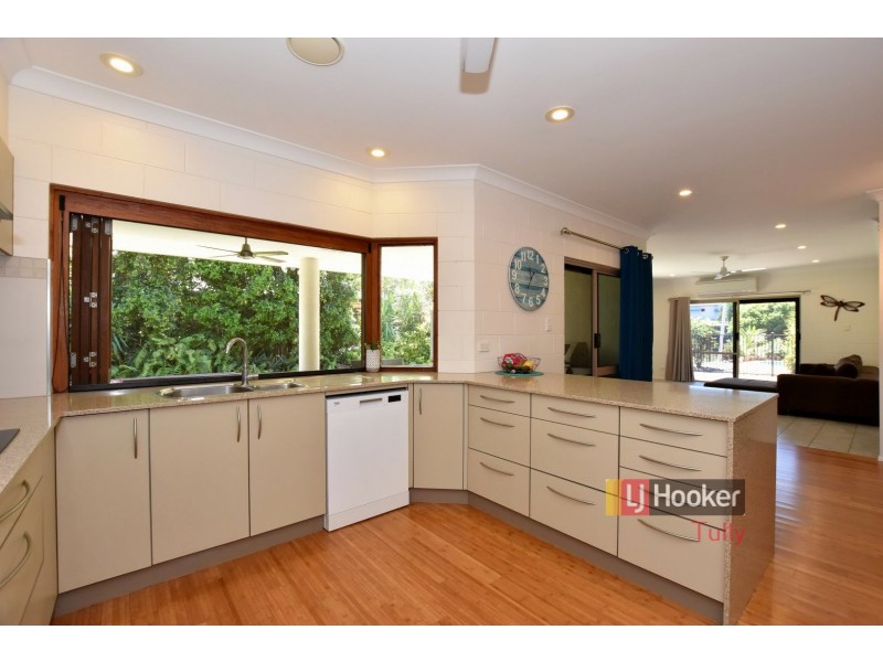 30 Buccaneer Street, South Mission Beach QLD 4852