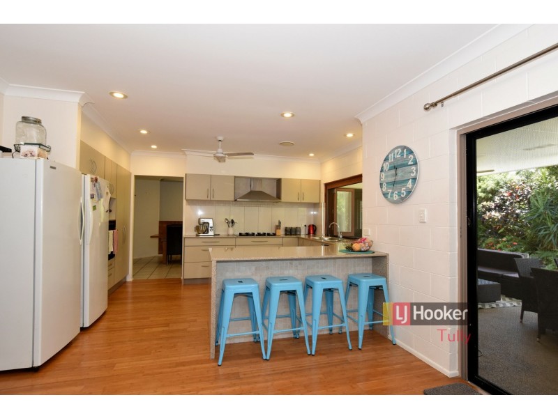 30 Buccaneer Street, South Mission Beach QLD 4852