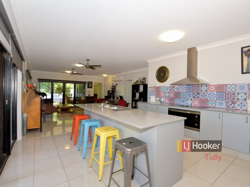 112 Tully Heads Road, Tully Heads QLD 4854