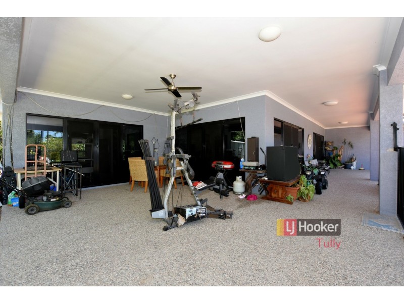 112 Tully Heads Road, Tully Heads QLD 4854