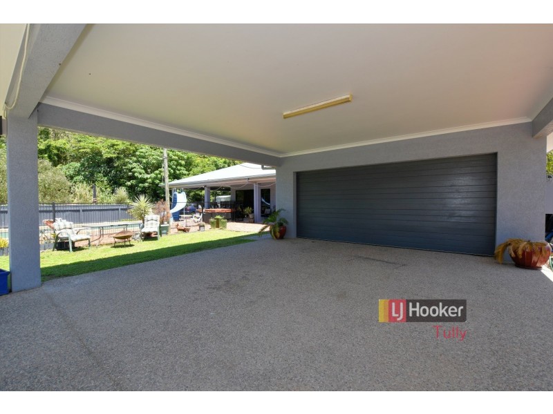 112 Tully Heads Road, Tully Heads QLD 4854