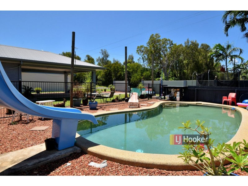 112 Tully Heads Road, Tully Heads QLD 4854