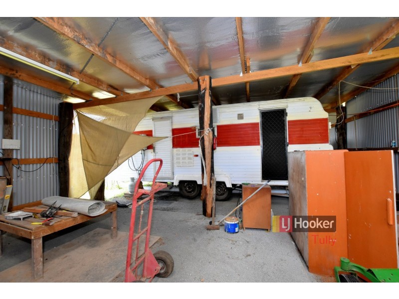 260 Old Tully Road, Midgenoo QLD 4854