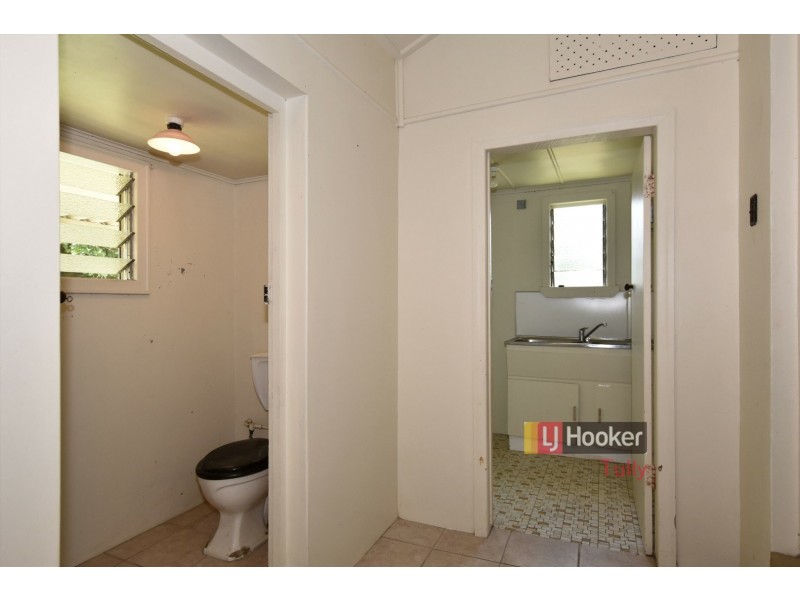 112 Old Tully Road, Birkalla QLD 4854