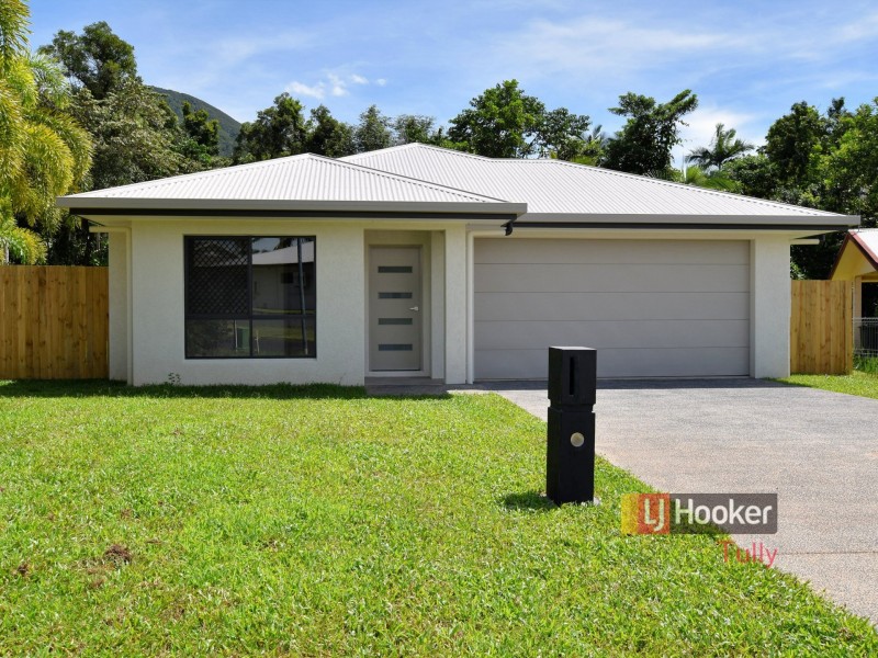 15 Pease Street, Tully QLD 4854