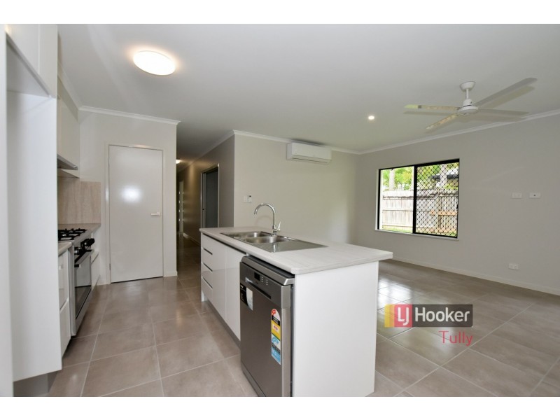 15 Pease Street, Tully QLD 4854