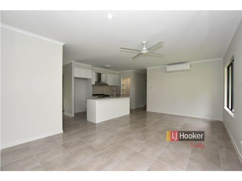15 Pease Street, Tully QLD 4854