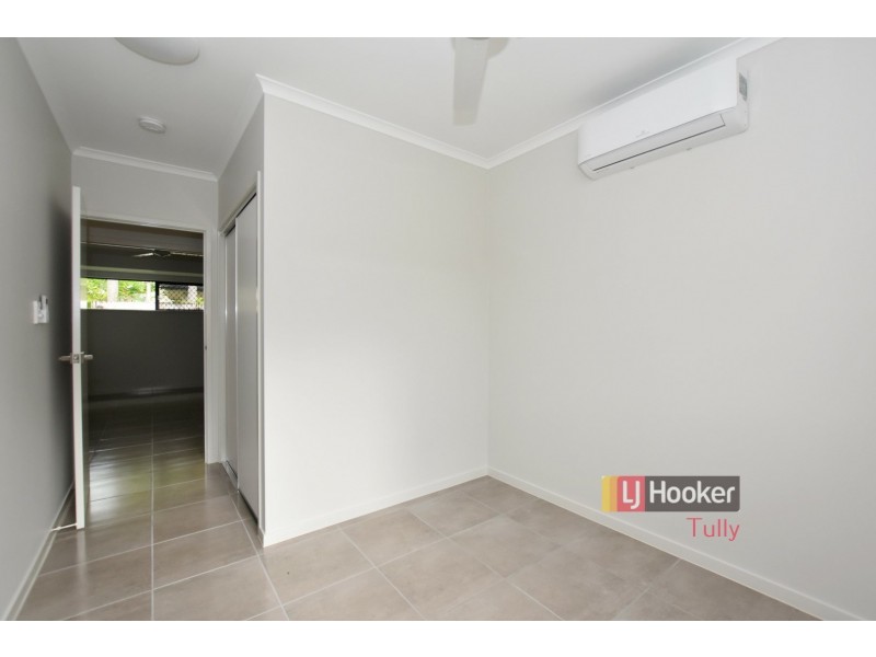 15 Pease Street, Tully QLD 4854