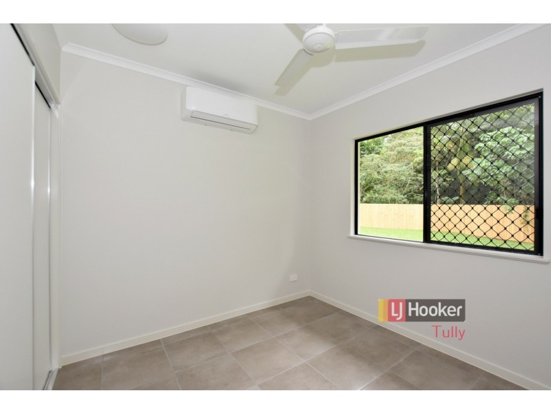 15 Pease Street, Tully QLD 4854