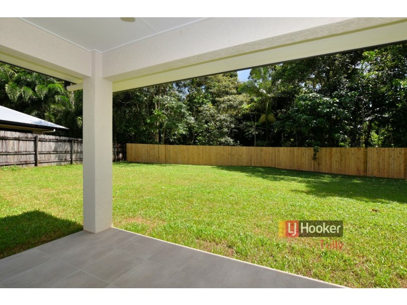 15 Pease Street, Tully QLD 4854