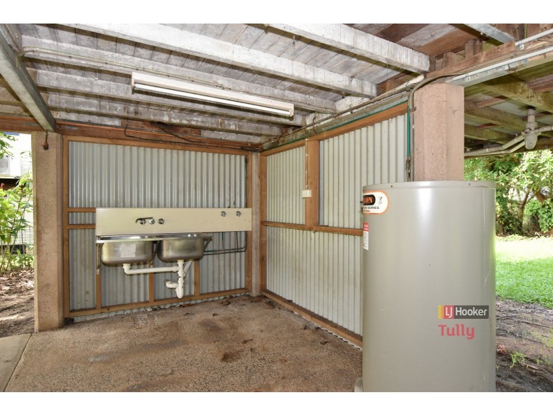 1 Campbell Street, Tully QLD 4854