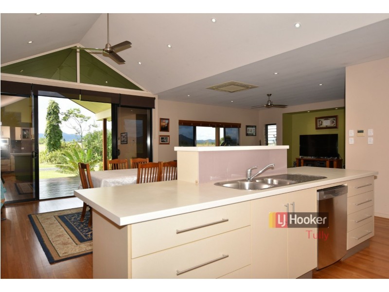 131 Old Tully Road, Birkalla QLD 4854