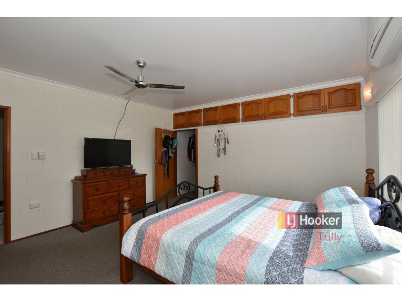 5 Billabong Lane, Tully Heads QLD 4854