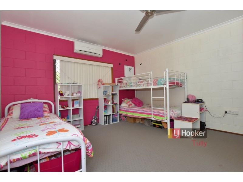 5 Billabong Lane, Tully Heads QLD 4854