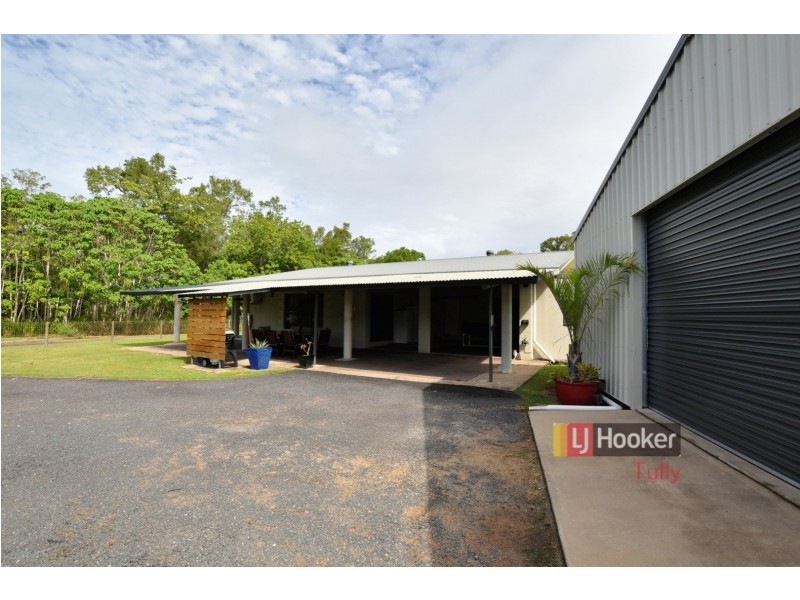 5 Billabong Lane, Tully Heads QLD 4854