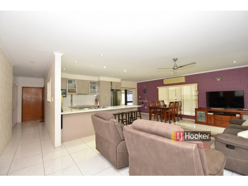 5 Billabong Lane, Tully Heads QLD 4854