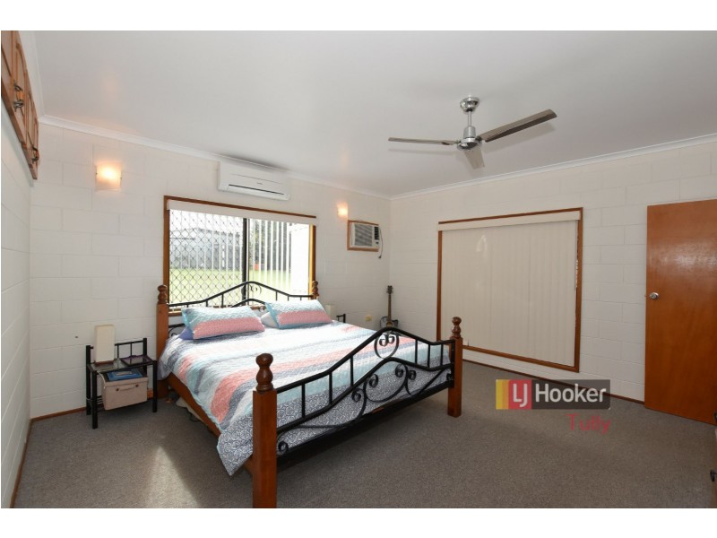 5 Billabong Lane, Tully Heads QLD 4854