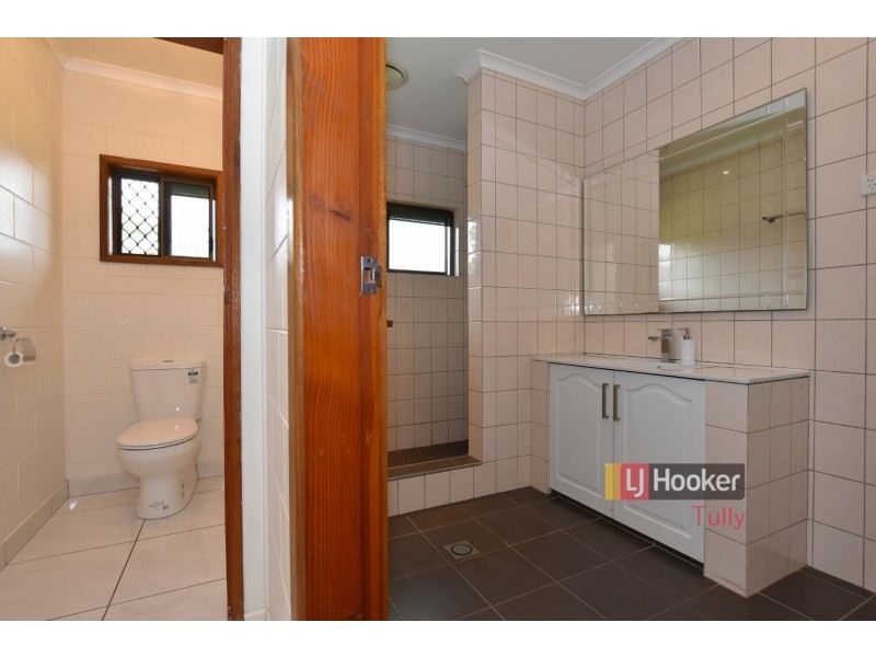 5 Billabong Lane, Tully Heads QLD 4854