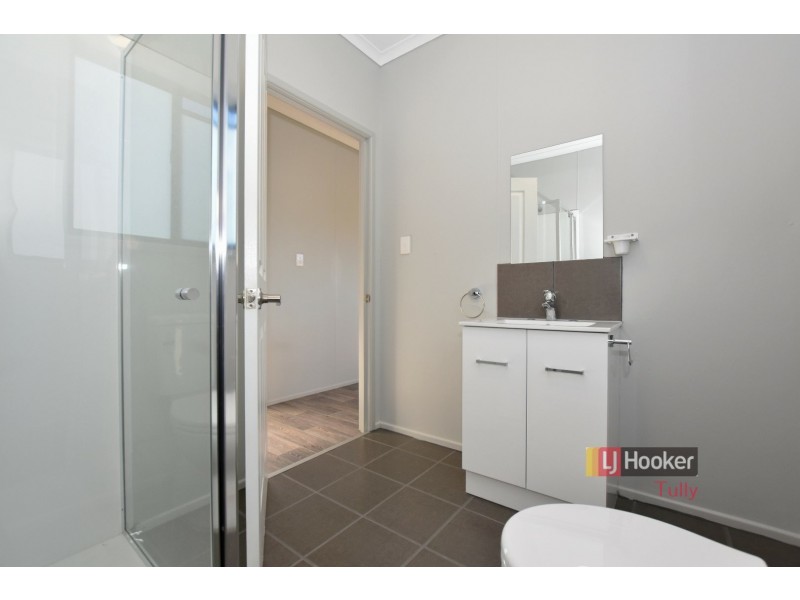 202 Crossan Road, Midgenoo QLD 4854