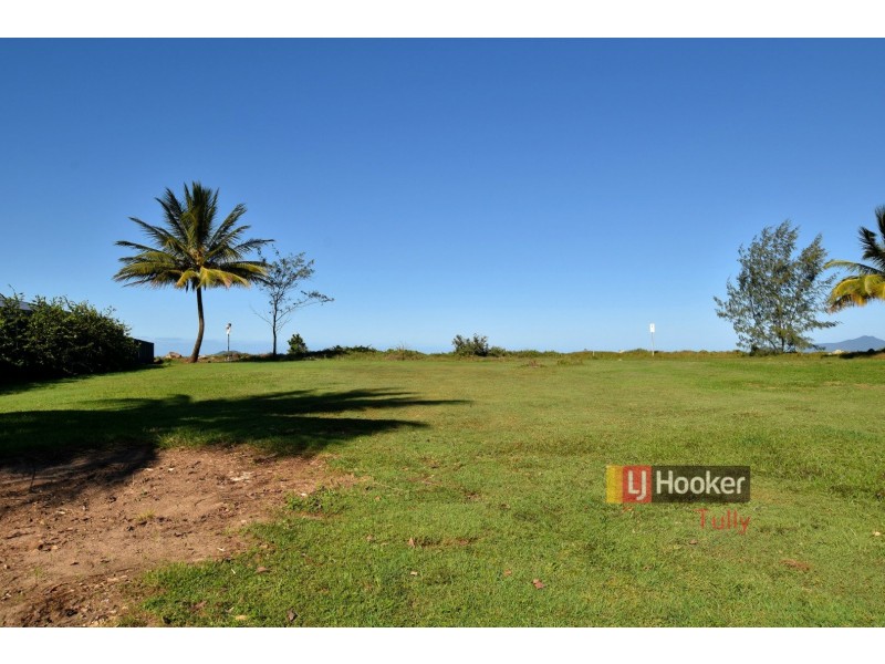 52-54 Taylor Street, Tully Heads QLD 4854