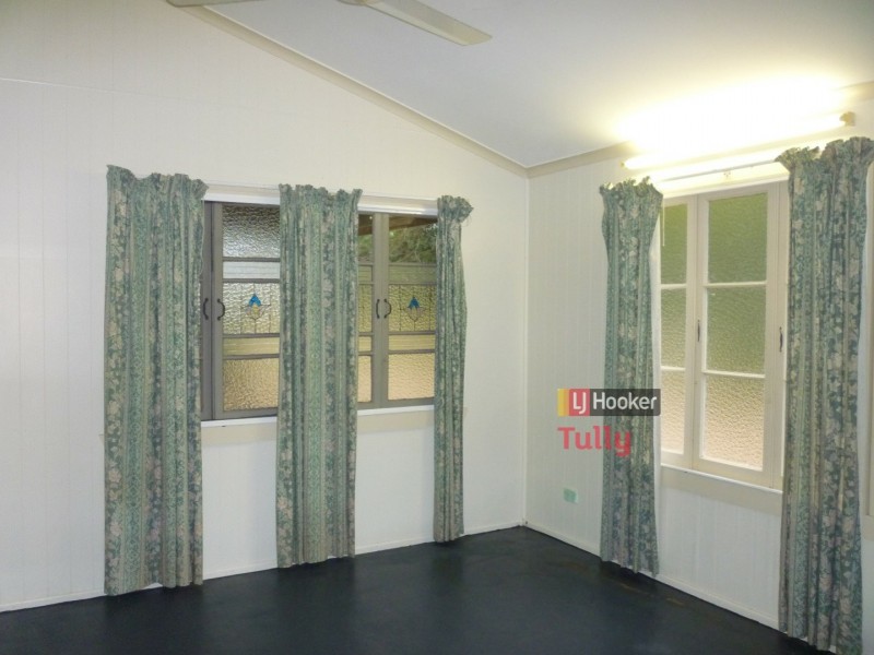 82 North Murray Road, Murray Upper QLD 4854