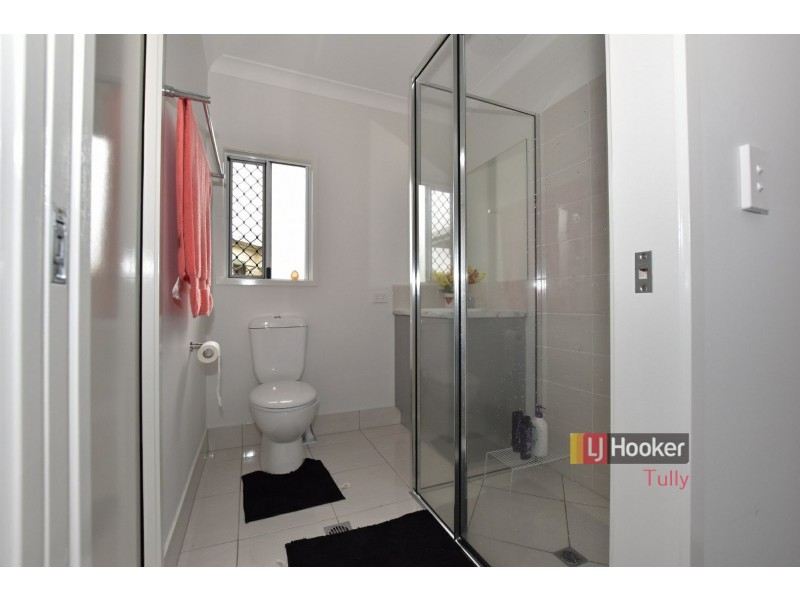 5 Edward Street, Tully QLD 4854