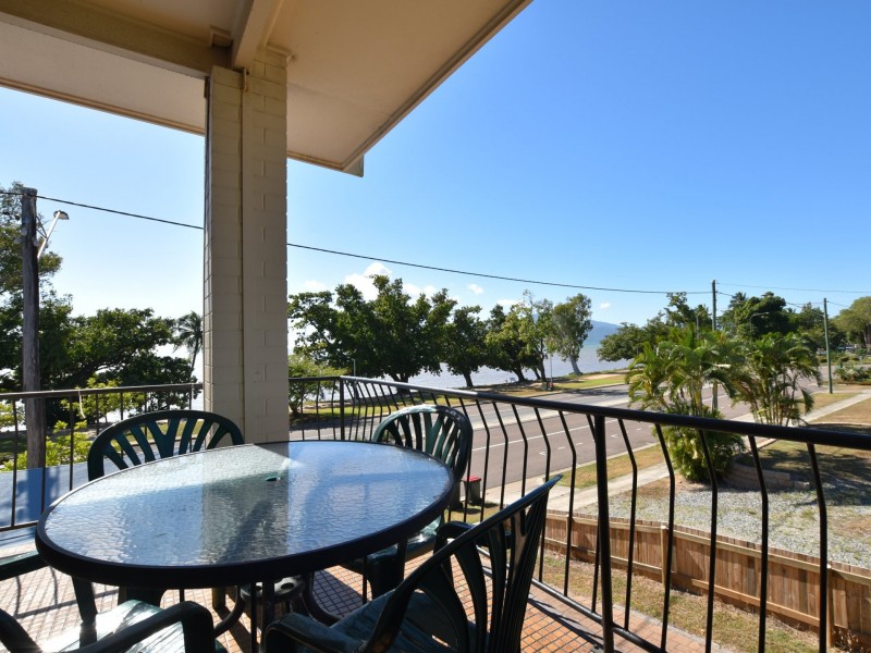 Unit 4/25 Victoria Street, Cardwell QLD 4849