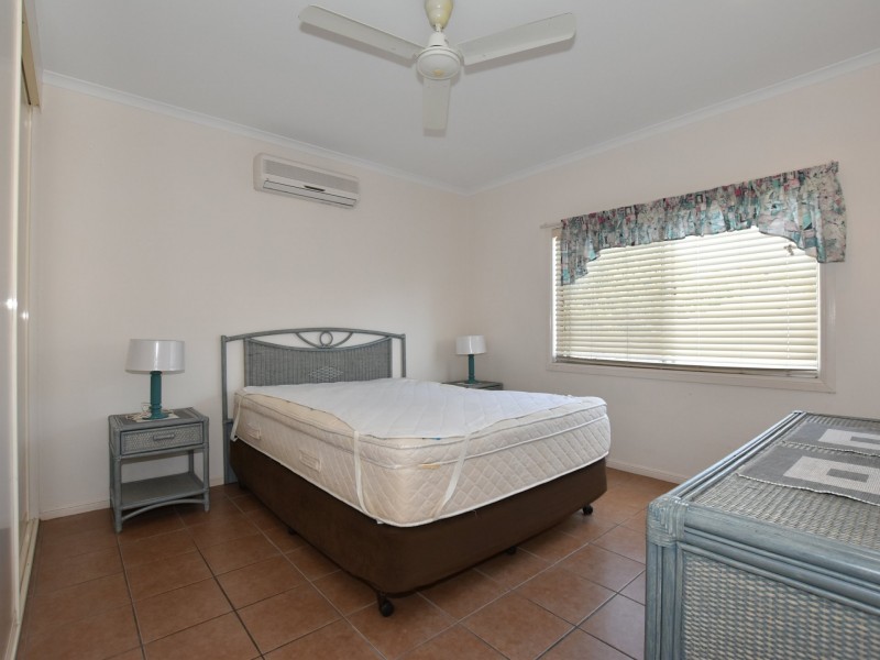 Unit 4/25 Victoria Street, Cardwell QLD 4849