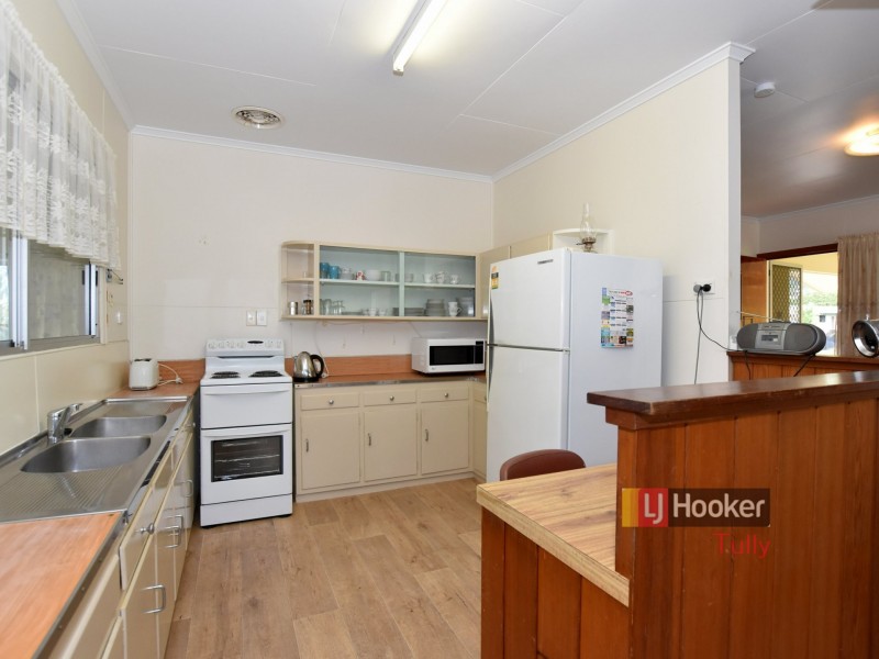12 Campbell Street, Tully QLD 4854