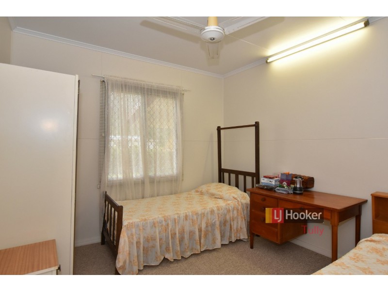 12 Campbell Street, Tully QLD 4854