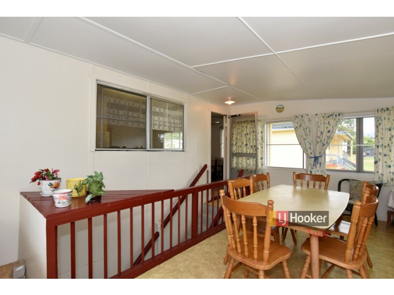 12 Campbell Street, Tully QLD 4854