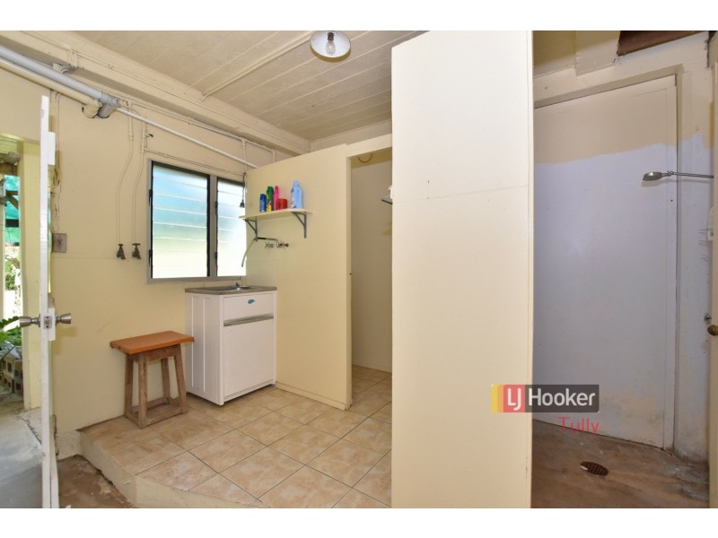 12 Campbell Street, Tully QLD 4854